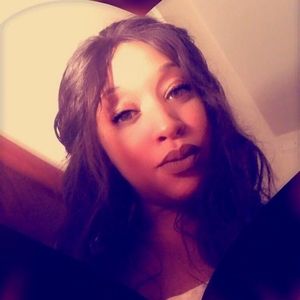 Meet your Posher, Lyn